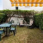 Jardines De Monko Торремолінос